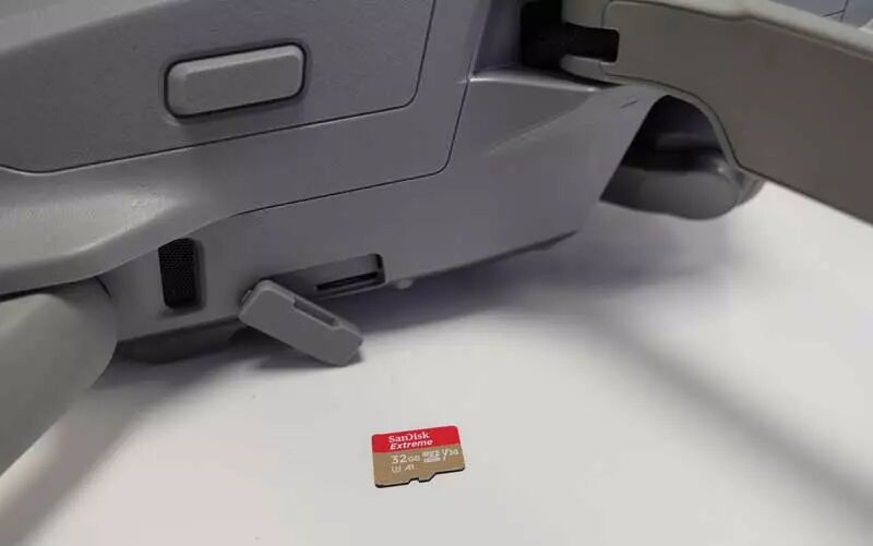 Acheter Carte SanDisk Extreme microSD 64 Go - DJI Store