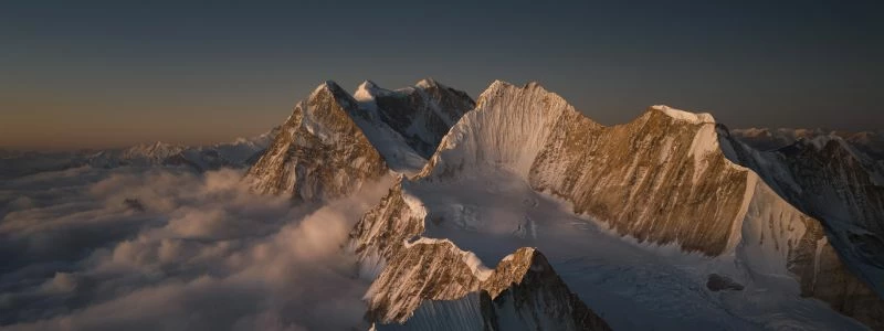 Paysage de montagne photographié avec le DJI Mavic 4 Pro