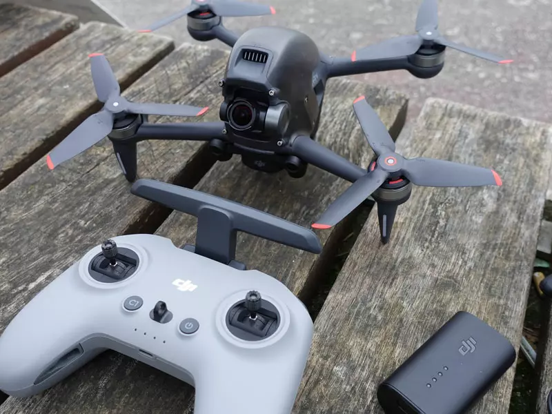 Contenu du DJI FPV Combo