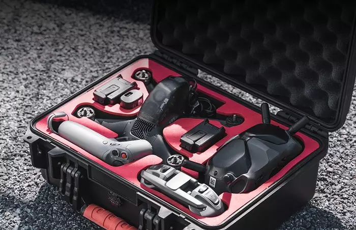 Transporter son DJI FPV Combo
