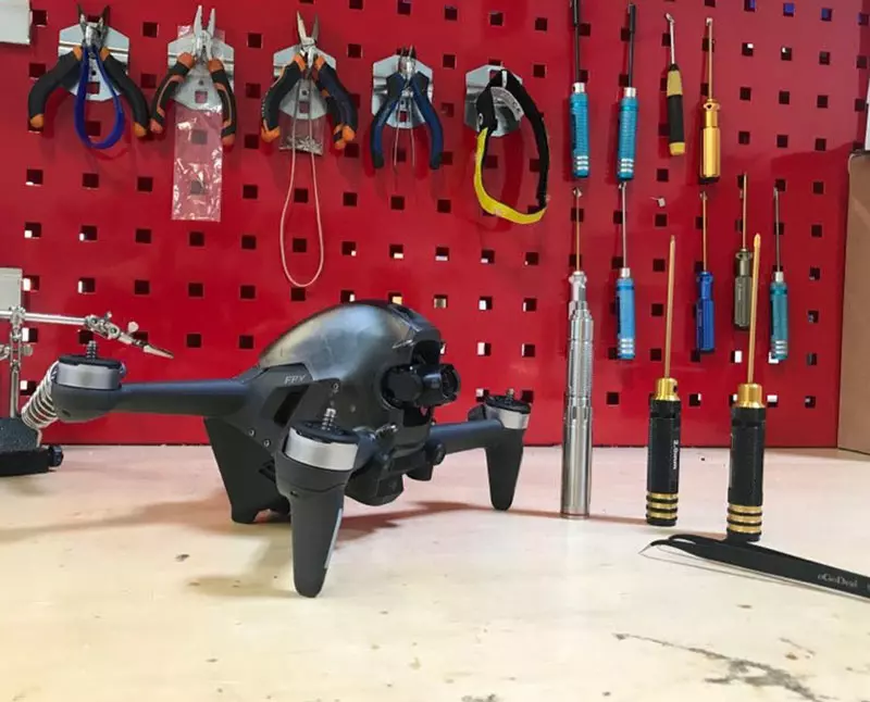 Réparation du drone DJI FPV