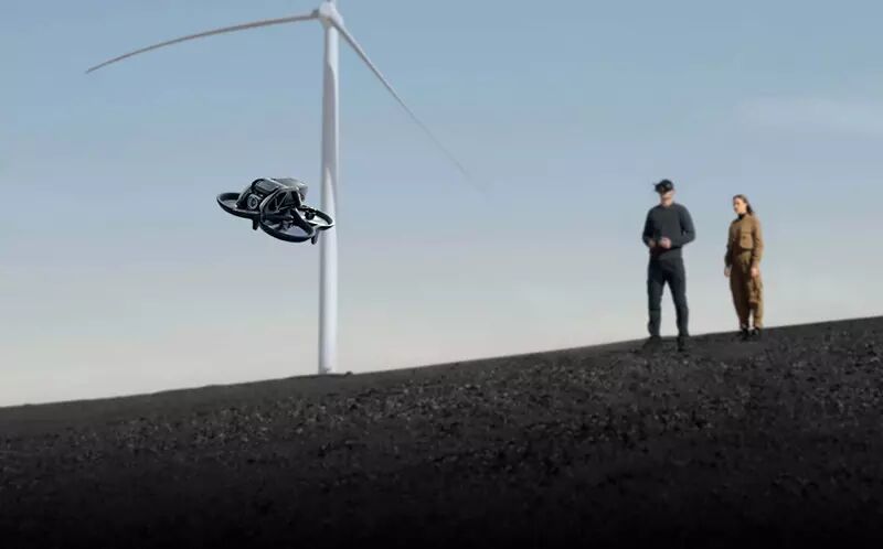 Un drone FPV en vol