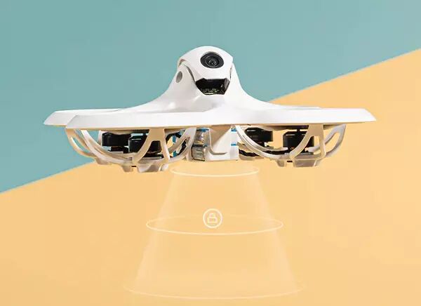 Le vol stationnaire avec un drone FPV