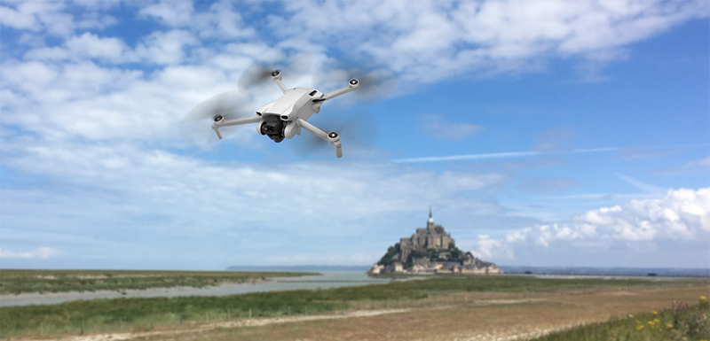 Drone au dessus du Mont Saint Michel
