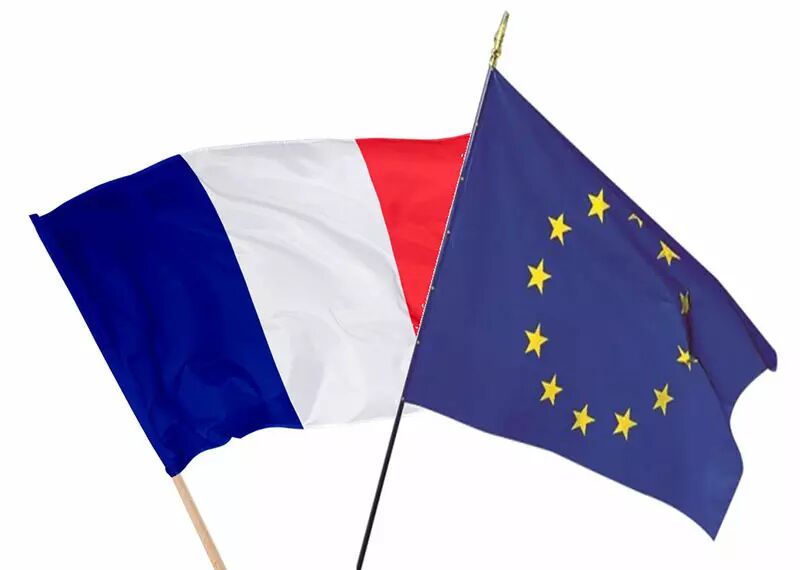 Drapeaux français et européens