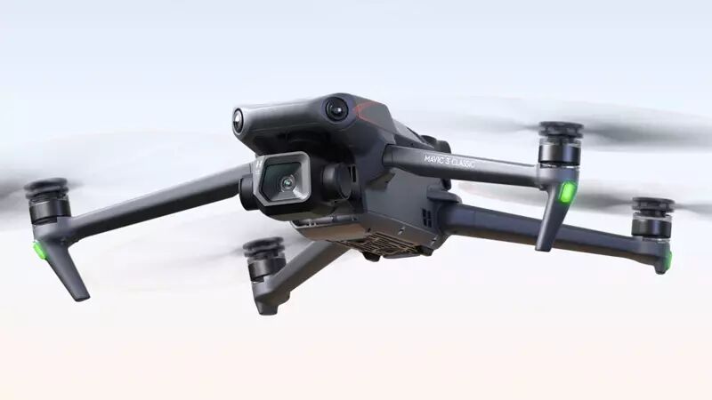 DJI Mavic 3 Classic en vol