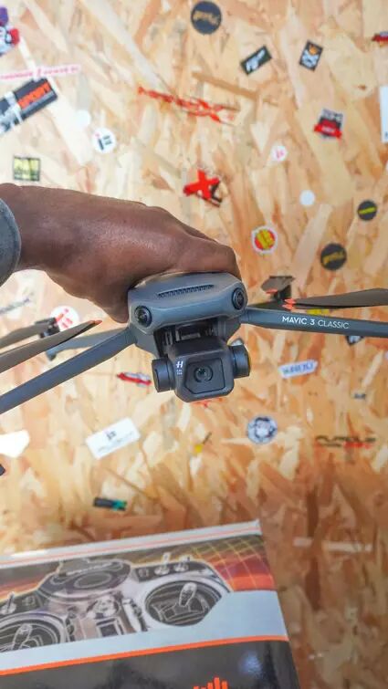 Drone audiovisuel DJI Mavic 3 Classic