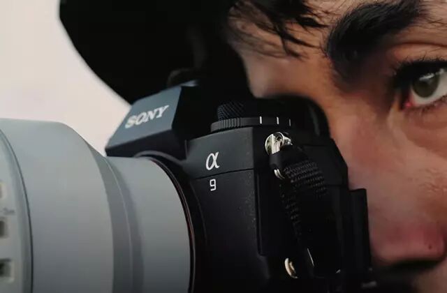 Sony Alpha 9 III (A9 III)