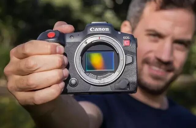 Canon EOS R5 C