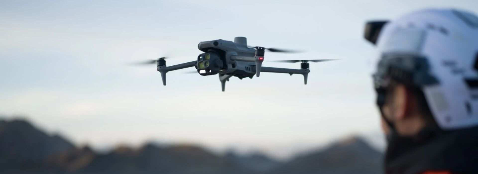 Drone thermique DJI M4T en action