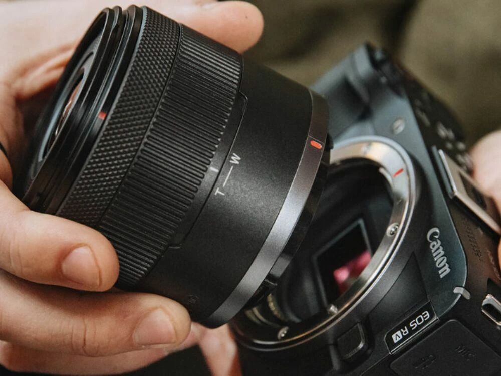 Objectif CANON RF 14-30mm f/4-6.3 PZ