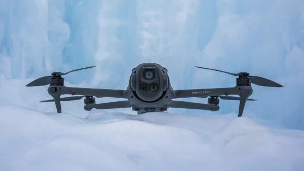 DJI Mavic 4 Pro  l'arrt