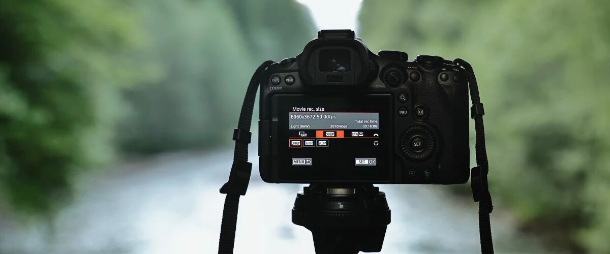 canon-r6-III-24-105 (3).jpg canon-r6-III-24-105 (3).jpg