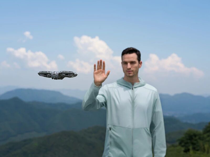 Contrôle gestuel DJI Neo 2