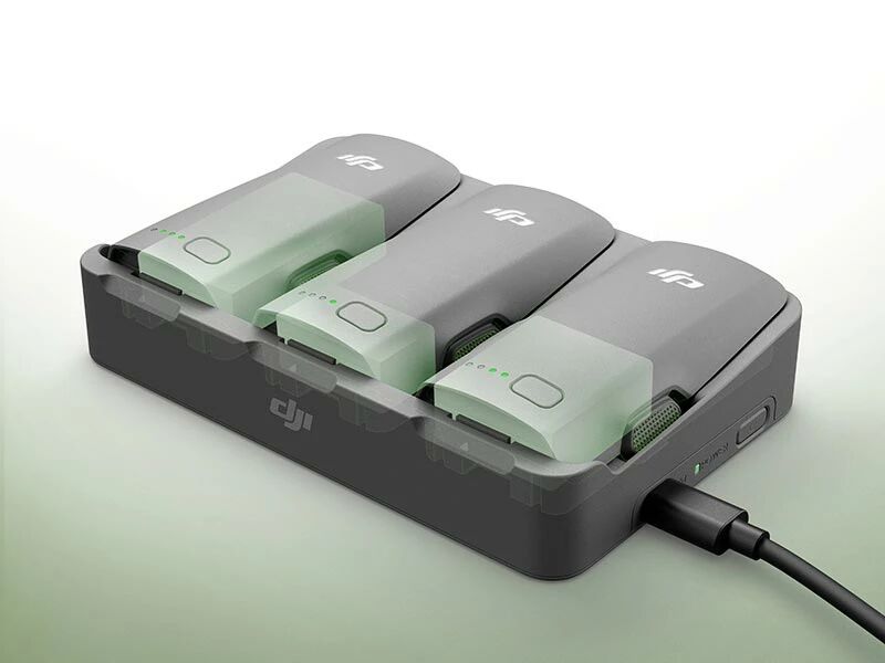 Trois batteries DJI Neo 2 Fly More Combo