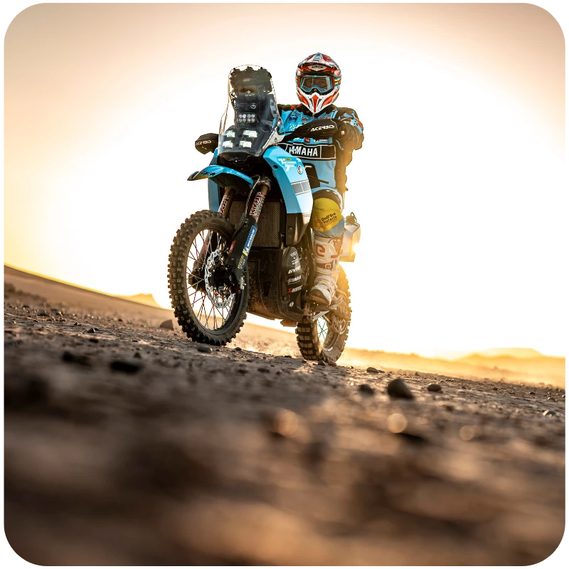 Partenaire T�n�r� Spirit Exp�rience - Moto au coucher de soleil