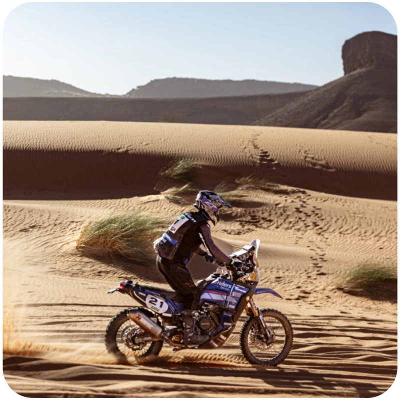 Partenaire T�n�r� Spirit Exp�rience - Moto dans le d�sert