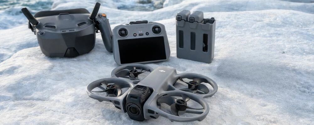 Contenu du pack DJI Avata 360 complet Contenu complet du pack DJI Avata 360 avec drone, lunettes FPV, RC Motion 3, DJI RC 2 et accessoires