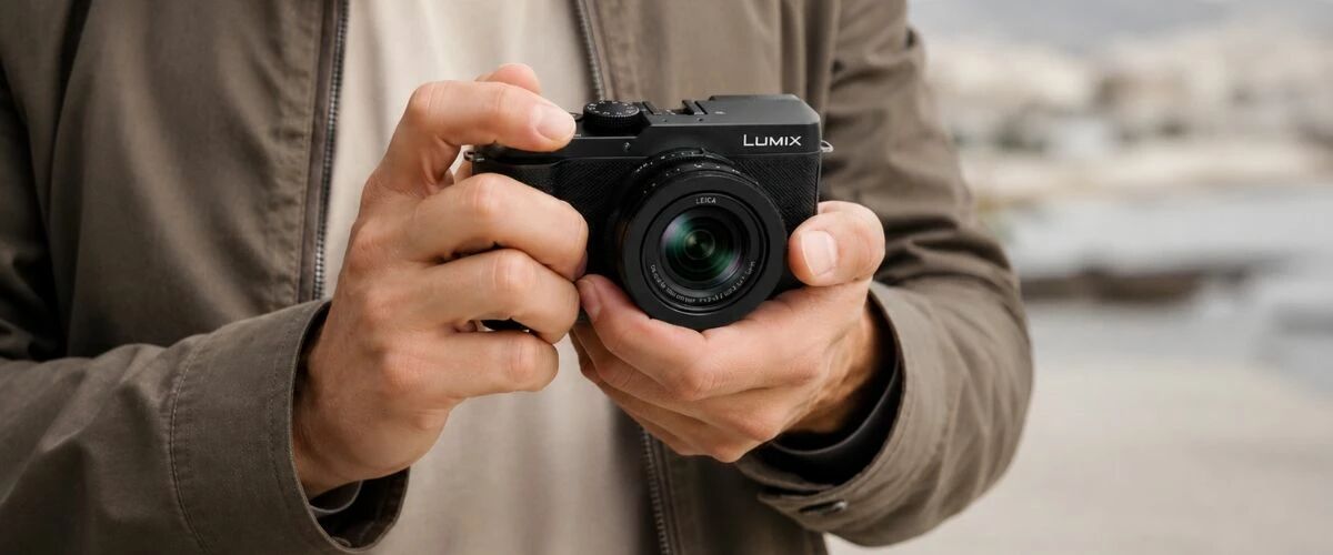 Lumix DC-L10 Noir prise en main.jpg Lumix DC-L10 Noir prise en main.jpg