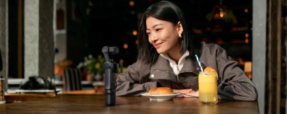 Trépied intégré Insta360 Luna Ultra
