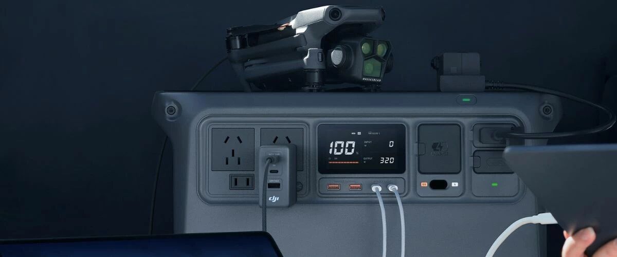 Charge multiple DJI Charger 140W.jpg Charge multiple DJI Charger 140W.jpg