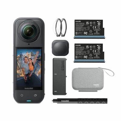 Camra Insta360 X5 Essentials Bundle
