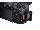 Canon EOS R5 avec objectif RF 24-105 mm f/4 L IS USM