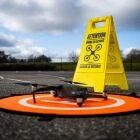 Chevalet de signalisation Drone Fran&ccedil;ais/Anglais