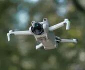 DJI Mini 3 et radiocommande DJI RC 