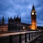 Vue panoramique nocturne de Big Ben captur&eacute;e avec la cam&eacute;ra DJI Osmo Pocket 4P