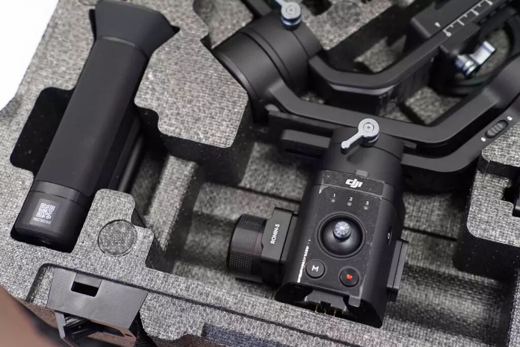 DJI RoninSC Pro Combo avec système Focus
