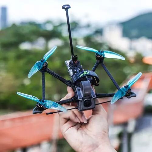 Micro drone long range Flywoo Explorer.LR 4 pouces (analogique)