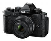 Nikon Z f avec objectif 40mm f/2 SE
