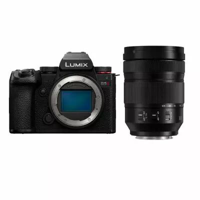 Pack Panasonic Lumix S5 II avec objectif 24-105 mm f/4 Macro OIS