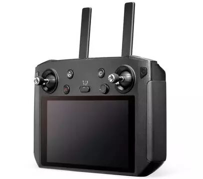 https://www.studiosport.fr/upload/image/radiocommande-dji-smart-controller-p-image-204965-grande.jpg