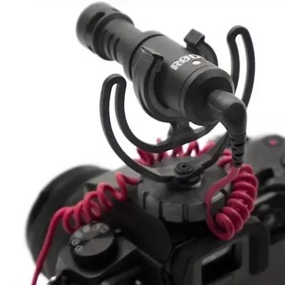 RODE VIDEOMICRO MICROPHONE condensateur, cardioïde, sur camera, lyre Rycote