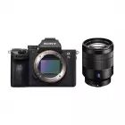 Sony Alpha 7 III avec objectif 24-70 mm f/4 OSS Zeiss